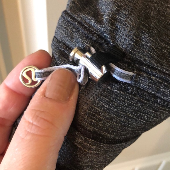 Lululemon Tank - Picture 6 of 6